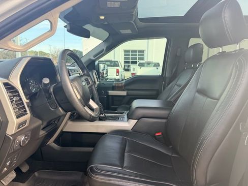 Used 2019 Ford F150 Lariat w/ Equipment Group 502A Luxury image 12