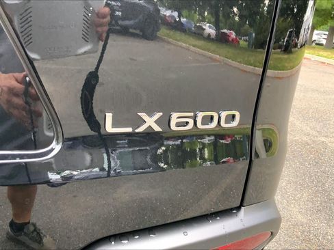 New 2026 Lexus LX 600 F Sport AWD/4WD image 15