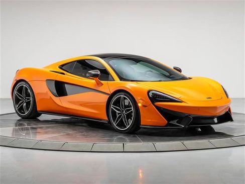 Used 2017 McLaren 570S image 7