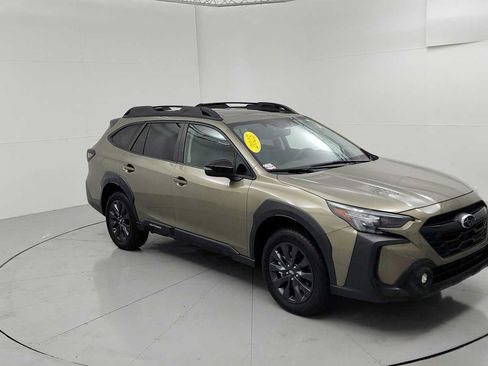 Certified 2025 Subaru Outback Onyx Edition AWD/4WD image 1