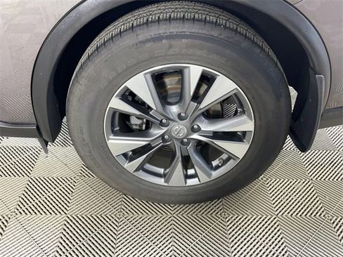 Used 2015 Nissan Murano SL w/ Cargo Package image 19