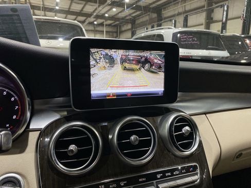 Certified 2018 Mercedes-Benz C 300 4MATIC Sedan image 6