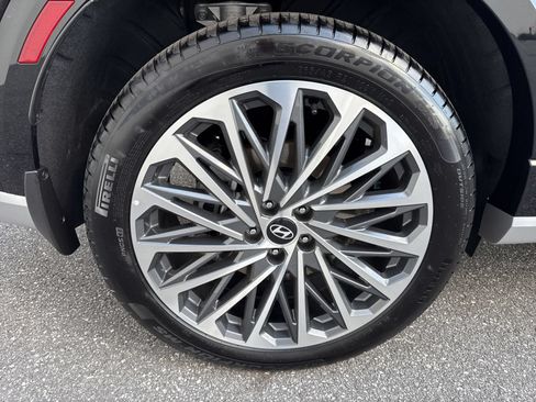 Used 2026 Hyundai Palisade Calligraphy AWD/4WD image 12
