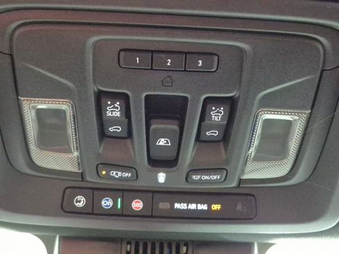 New 2026 Chevrolet Silverado 1500 High Country AWD/4WD image 21