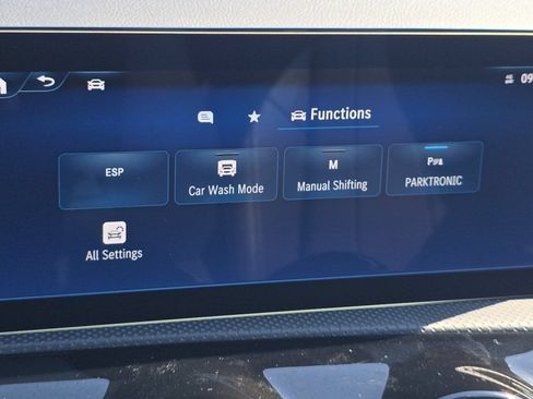 Used 2025 Mercedes-Benz CLA 250 4MATIC image 5