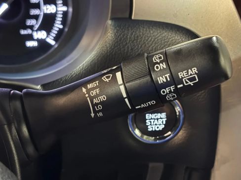 Used 2018 Lexus GX 460 Premium w/ Premium Package AWD/4WD image 38