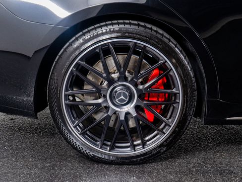 Used 2025 Mercedes-Benz S 63 AMG S w/ AMG Night Package image 9