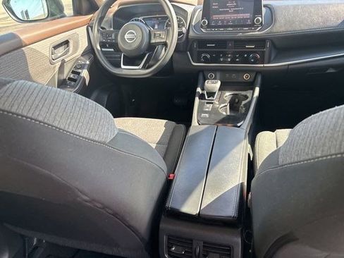 Used 2021 Nissan Rogue S FWD image 35