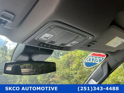 Used 2023 Chevrolet Silverado 1500 LT AWD/4WD image 26