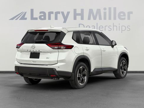 New 2026 Nissan Rogue SV w/ Cold Weather Package FWD image 2