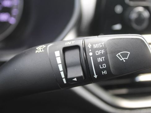 Certified 2023 Kia Forte GT w/ GT2 Package FWD image 33
