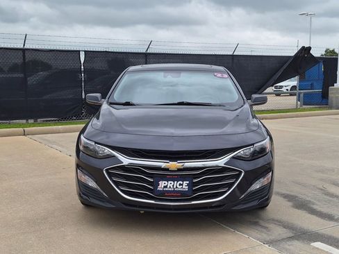 Used 2023 Chevrolet Malibu LT FWD image 2