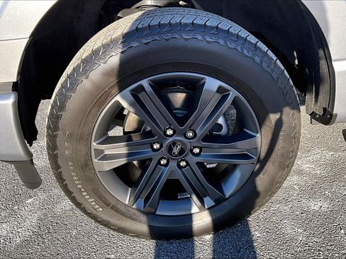 Used 2023 Ford F150 XLT w/ Equipment Group 302A High image 8