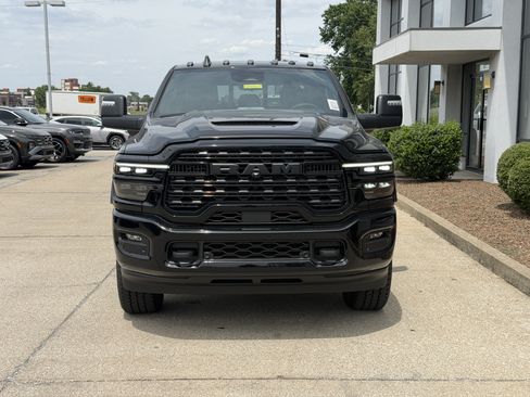 New 2026 RAM 3500 Limited AWD/4WD image 16