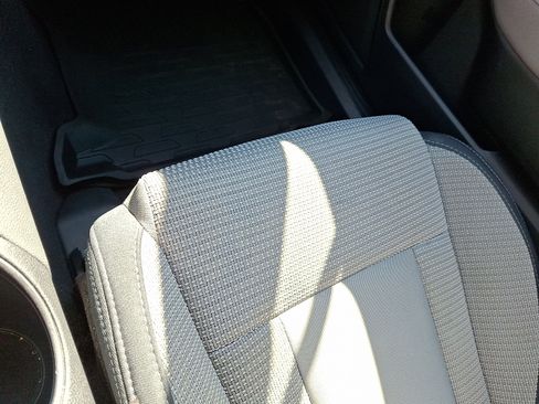 Used 2022 Subaru Outback Premium image 26