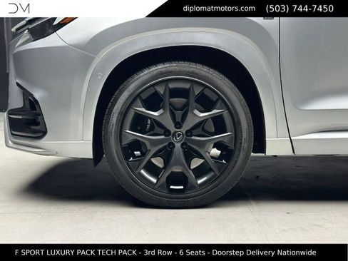 Used 2024 Lexus TX 500h AWD w/ Technology Package image 44
