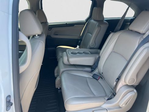Used 2022 Honda Odyssey EX-L image 11