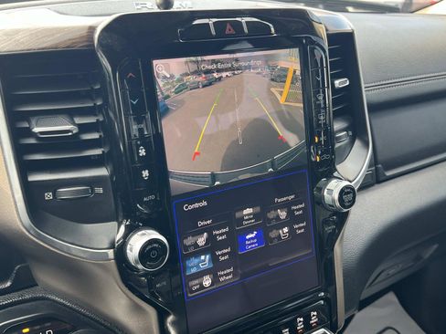 Used 2019 RAM 1500 Laramie image 15