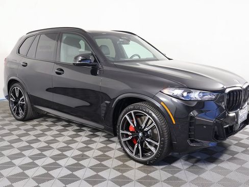 Used 2024 BMW X5 M60i AWD/4WD image 3