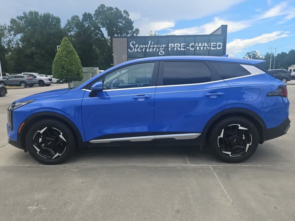 Certified 2026 Kia Sportage EX FWD image 1