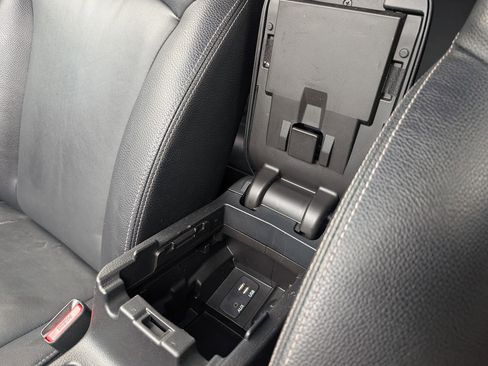 Used 2015 Subaru Crosstrek 2.0i Limited image 30