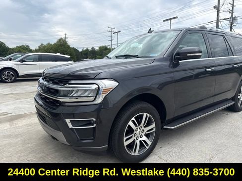 Used 2022 Ford Expedition Max Limited AWD/4WD image 9