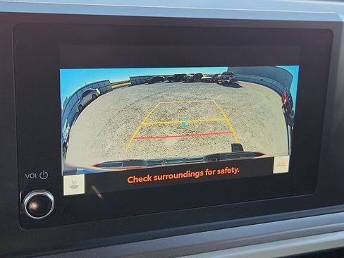 Used 2025 Toyota Tacoma TRD Sport image 15