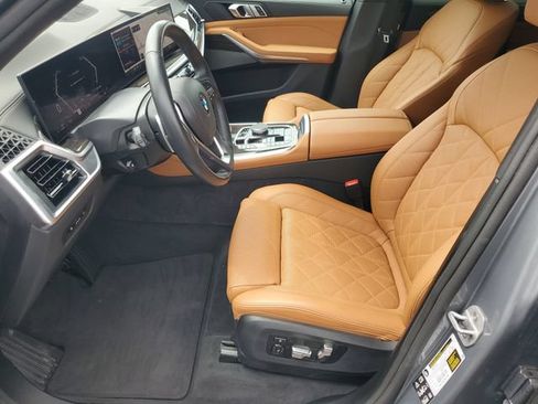 Used 2025 BMW X5 xDrive40i AWD/4WD image 5