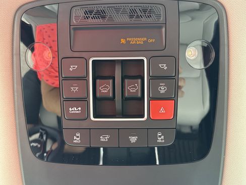 New 2026 Kia Carnival SX Prestige FWD image 11