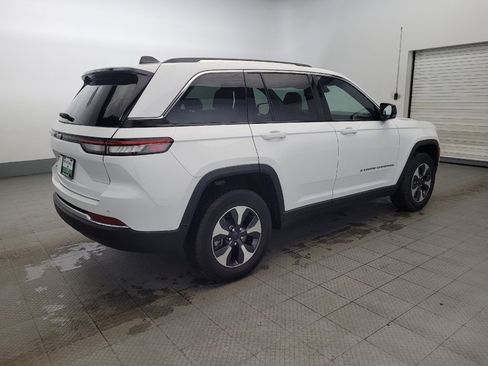 Used 2022 Jeep Grand Cherokee Limited 4xe image 10