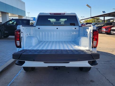 New 2026 GMC Sierra 1500 Elevation image 47