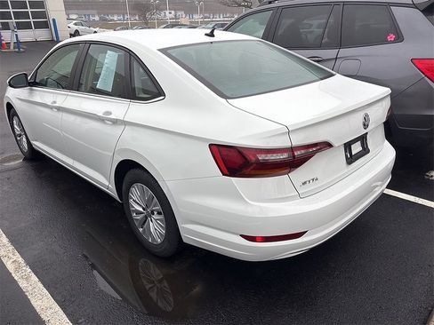 Used 2019 Volkswagen Jetta S w/ Driver Assistance Package image 4