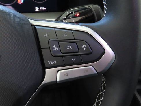 New 2026 Volkswagen Tiguan SE image 15