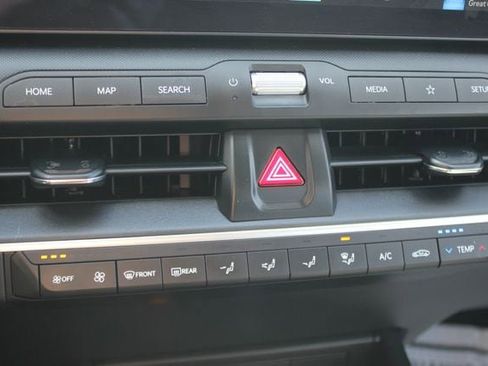 Used 2025 Kia K4 FWD image 9