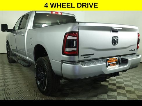 Used 2024 RAM 2500 Big Horn w/ Night Edition AWD/4WD image 4