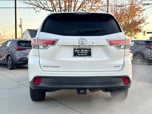 Used 2016 Toyota Highlander XLE image 7