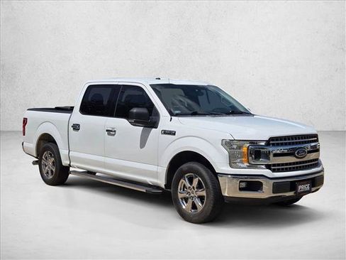 Used 2018 Ford F150 XLT w/ Equipment Group 301A Mid RWD image 3