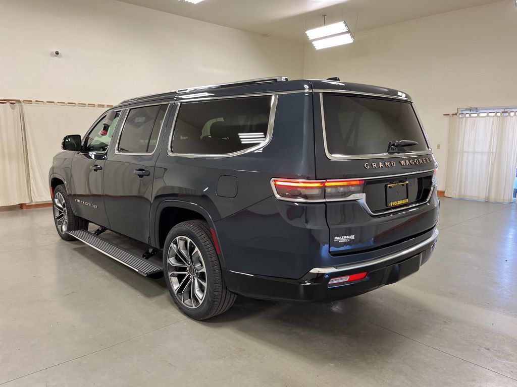 New 2024 Jeep Grand Wagoneer L Series III AWD/4WD image 6