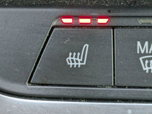 Used 2022 BMW X3 sDrive30i w/ Convenience Package image 25