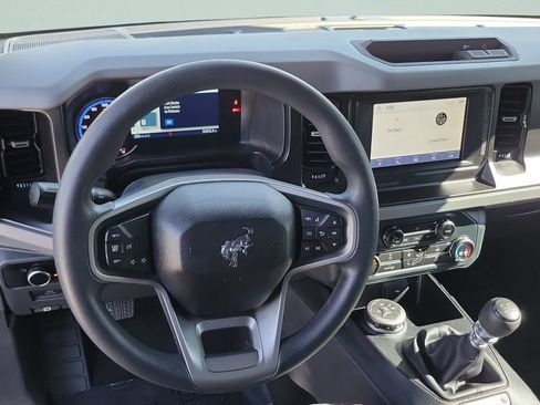 Used 2022 Ford Bronco 2-Door AWD/4WD image 12
