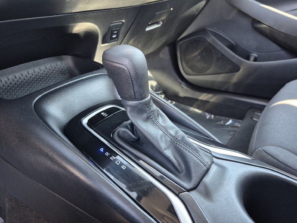 Used 2024 Toyota Corolla LE FWD image 10