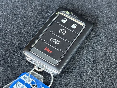 New 2025 Jeep Grand Cherokee L Laredo w/ Luxury Tech Group I image 23