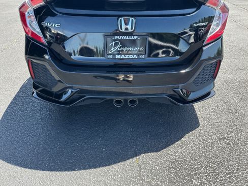 Used 2018 Honda Civic Sport image 23