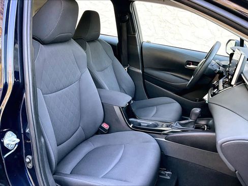 Certified 2021 Toyota Corolla LE image 9