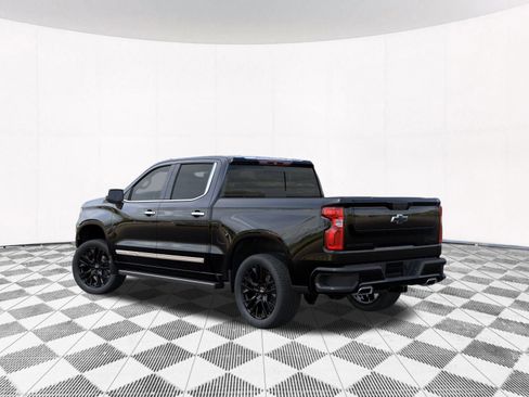 New 2026 Chevrolet Silverado 1500 High Country AWD/4WD image 6