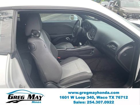 Used 2016 Dodge Challenger SXT w/ Cold Weather Group RWD image 24