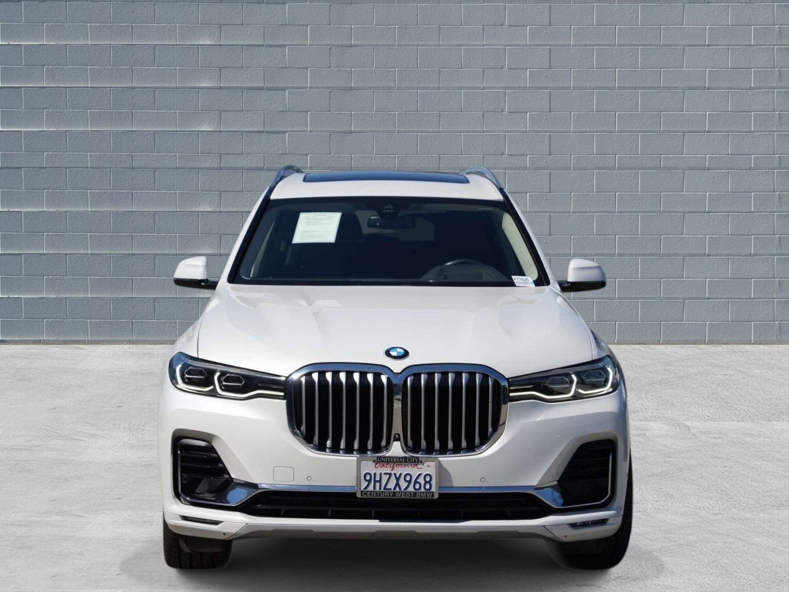 Used 2022 BMW X7 xDrive40i w/ Premium Package AWD/4WD image 2