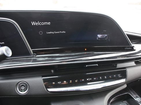 Used 2021 Cadillac Escalade Sport w/ Driver Assist Tech Package image 30