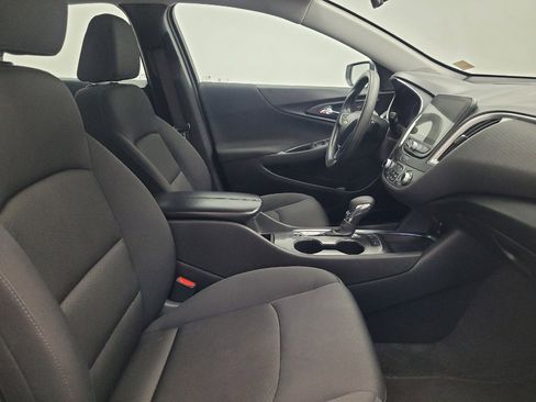 Used 2024 Chevrolet Malibu LT FWD image 21