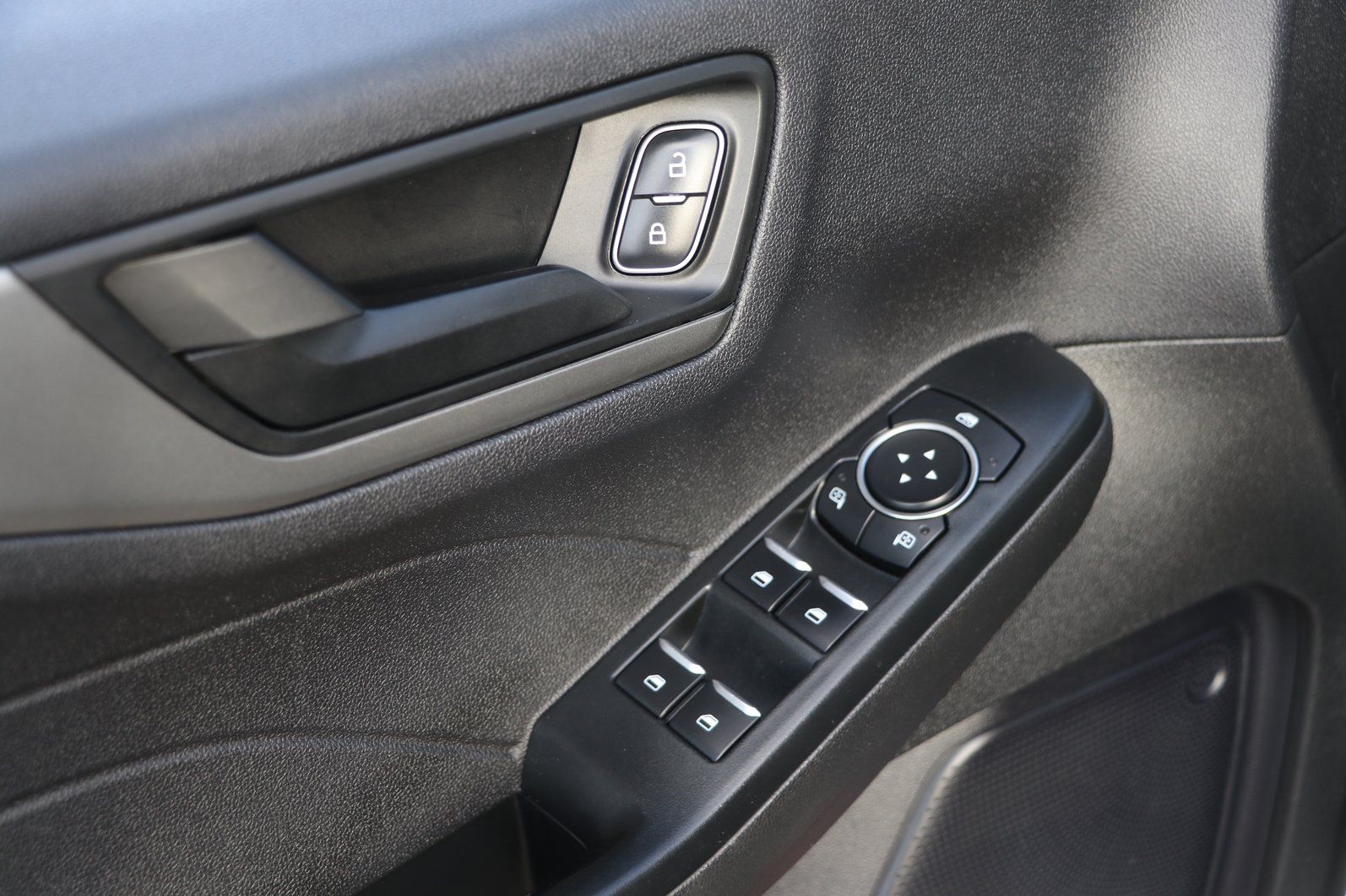 Used 2024 Ford Escape Active w/ Cold Weather Package FWD image 11